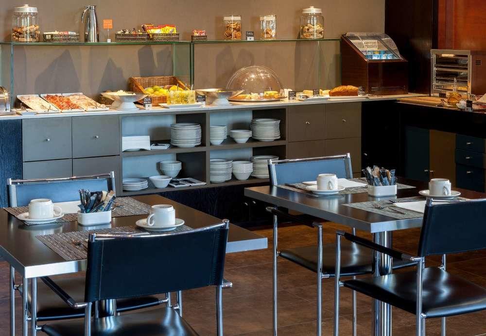 Ac Hotel Ponferrada By Marriott Ngoại thất bức ảnh