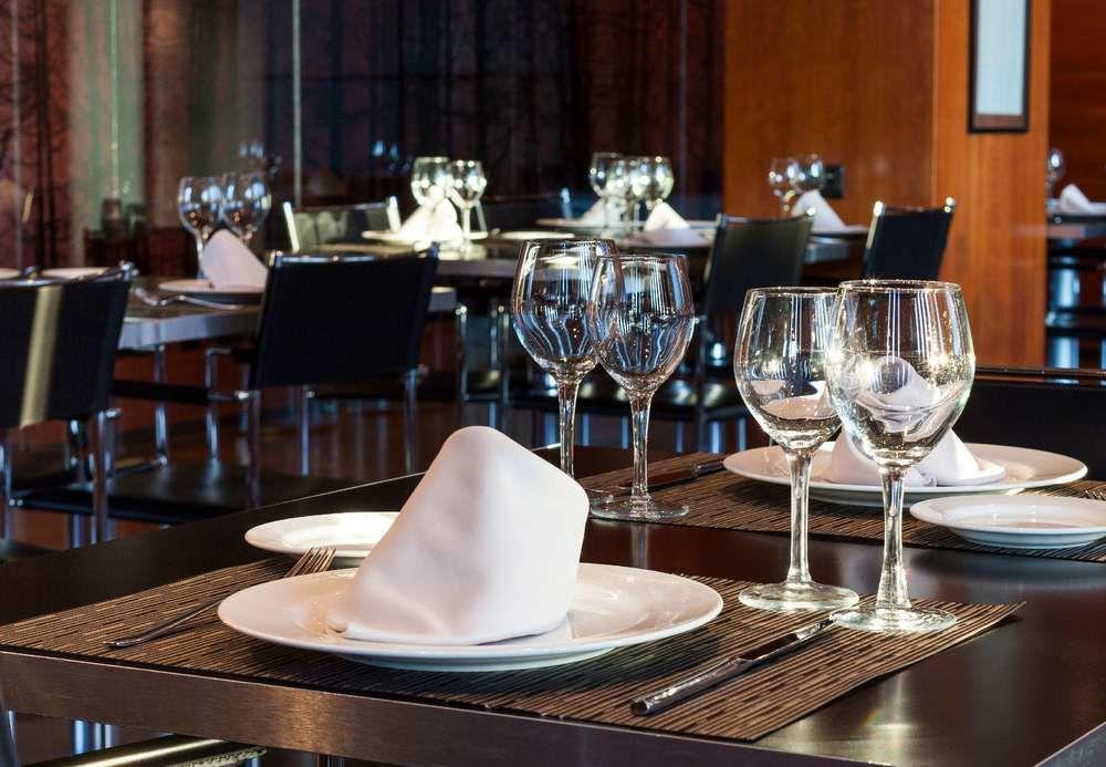 Ac Hotel Ponferrada By Marriott Ngoại thất bức ảnh