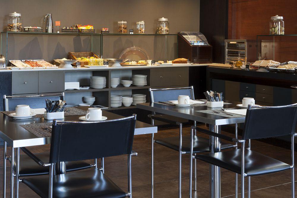 Ac Hotel Ponferrada By Marriott Ngoại thất bức ảnh