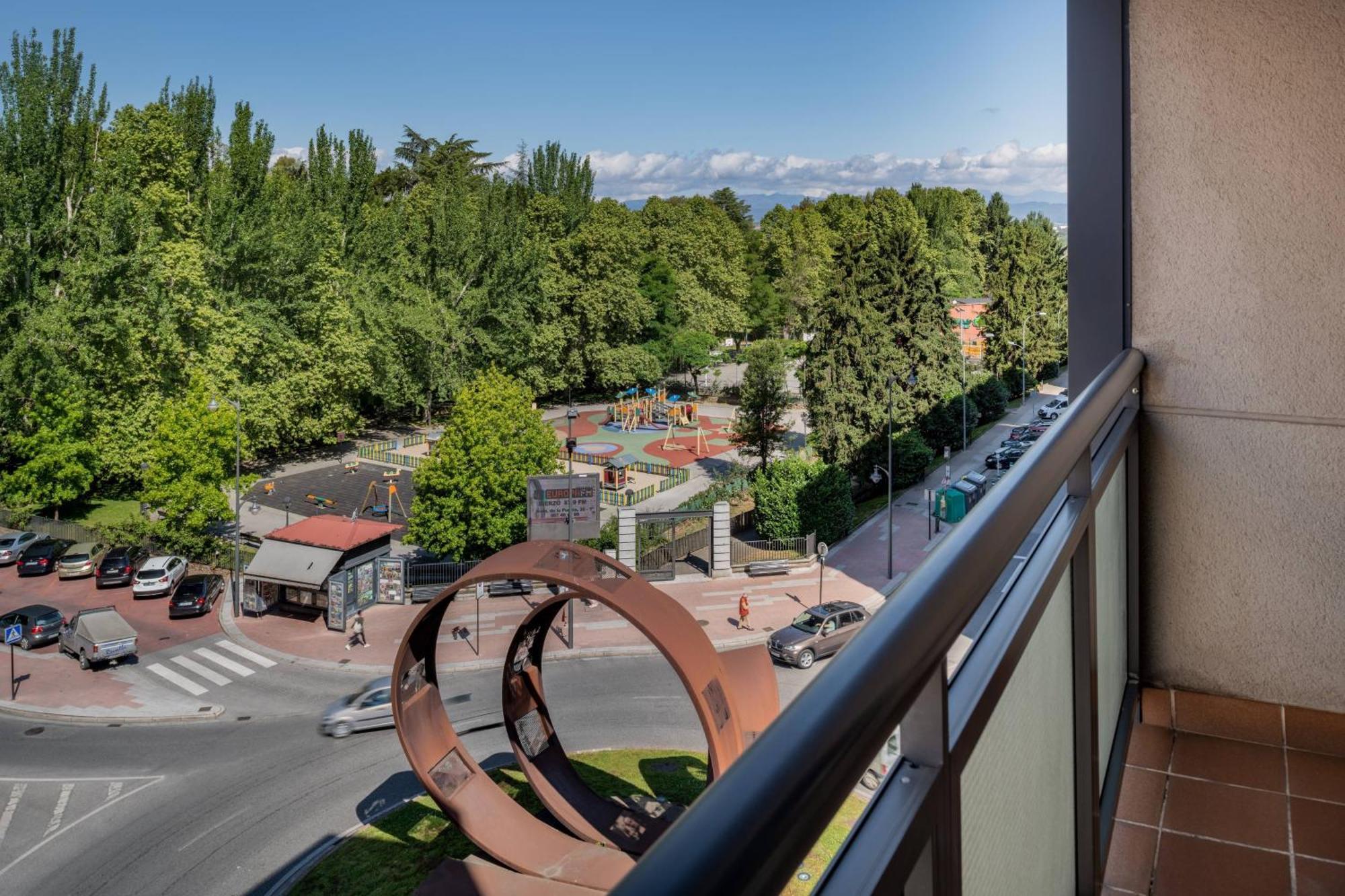 Ac Hotel Ponferrada By Marriott Ngoại thất bức ảnh