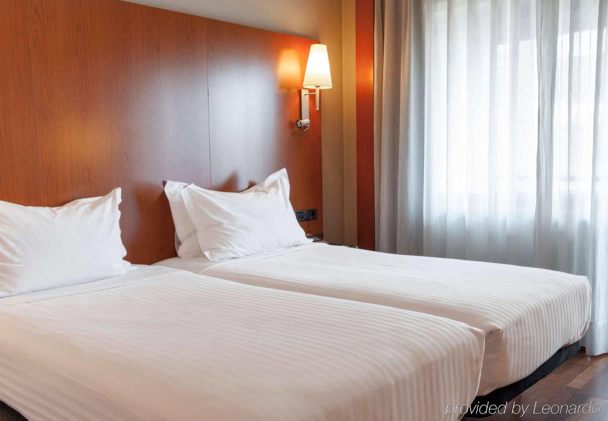 Ac Hotel Ponferrada By Marriott Ngoại thất bức ảnh