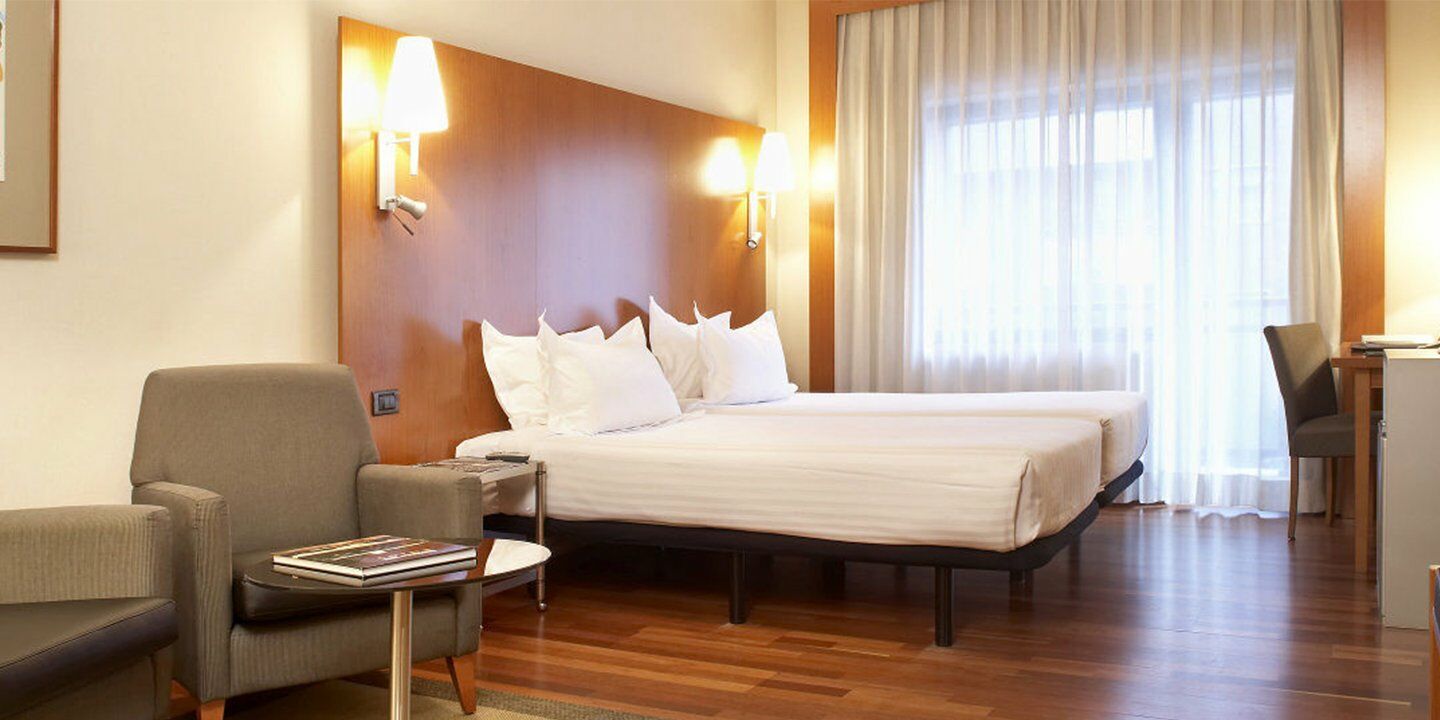 Ac Hotel Ponferrada By Marriott Ngoại thất bức ảnh